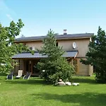 Kibuvitsa House * Muratsi