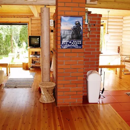 Willa Kibuvitsa House