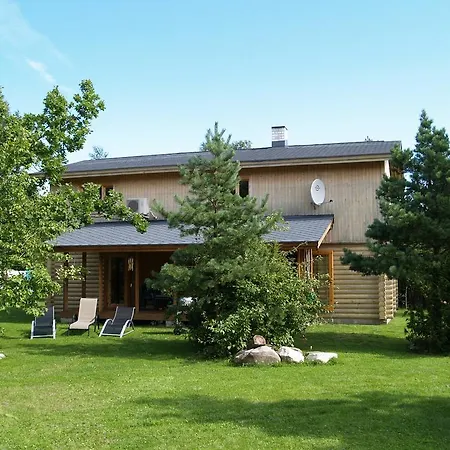 Kibuvitsa House * Muratsi