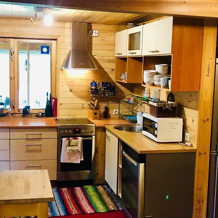 Willa Kibuvitsa House *