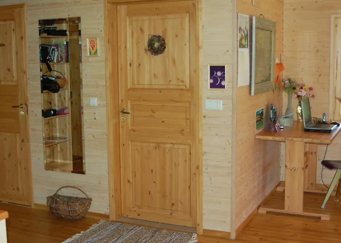 Willa Kibuvitsa House *