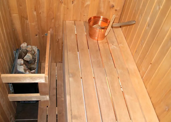 Kibuvitsa House Muratsi